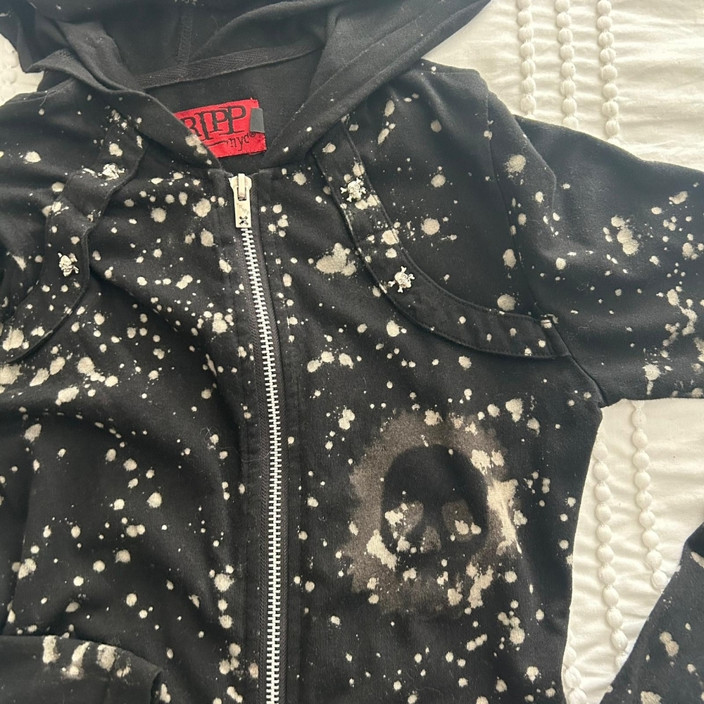 π² Y2K SKULL STUDDED AUTHENTIC TRIP NYC FITTED BLACK ZIP UP HOODIE - Picture 4 of 4